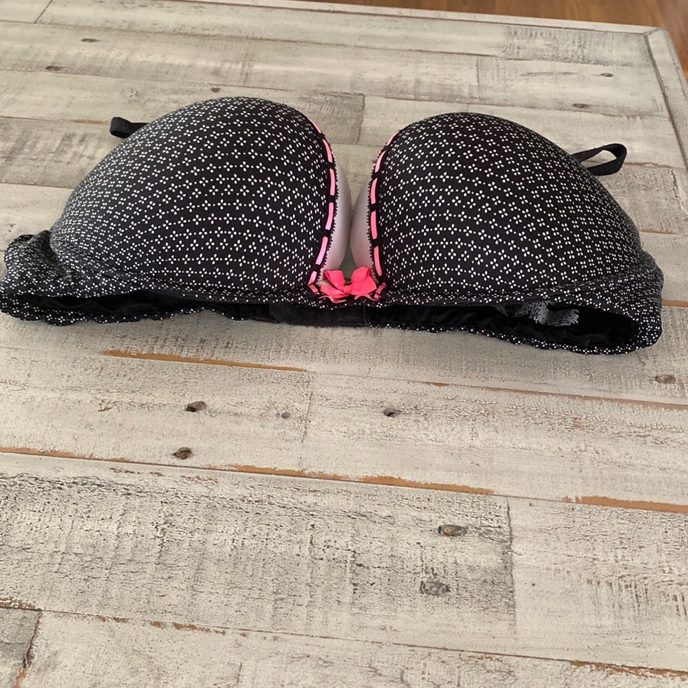 Victoria’s Secret bra
